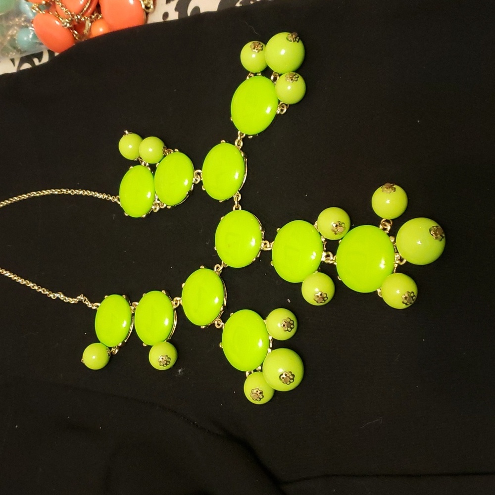 Statement Bubble  necklace 😍